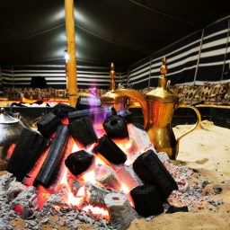 Arabische Gastfreundschaft zwischen Tradition und Moderne.